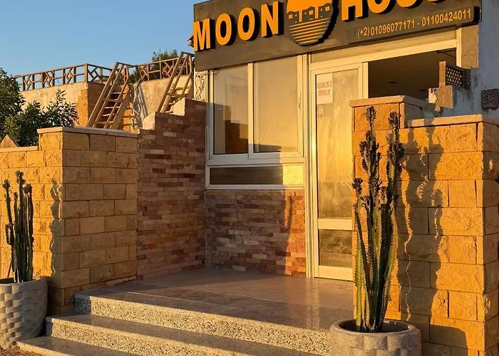 Moon House 达哈布