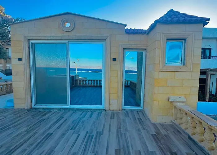 Moon House
